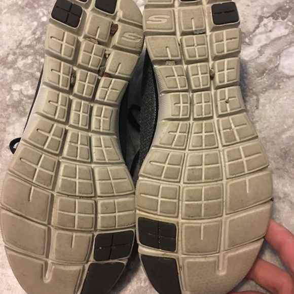 Skechers Shoes - Picture 4 of 5